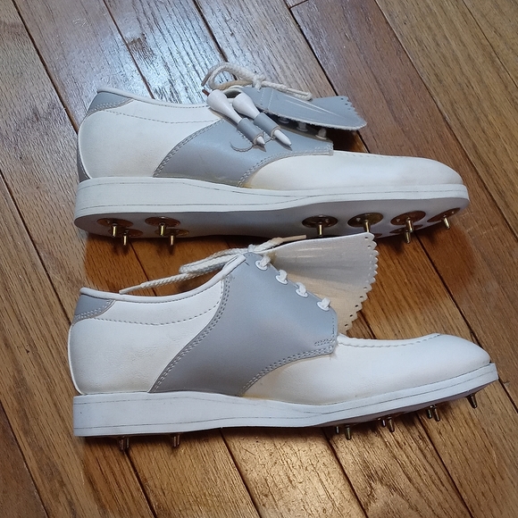 FootJoy Shoes Vintage Footjoy Greenjoys Kiltie Golf Shoes Womens 5